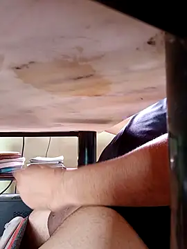 cherlebrow online show from 03/28/26, 01:43