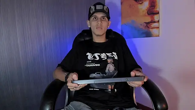  realwav online show from 12/15/25, 05:44