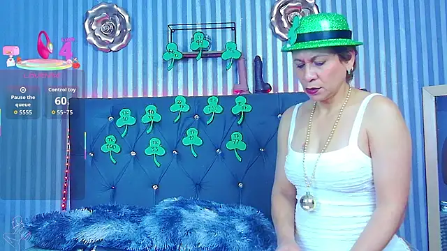 geminis milf online show from 03/17/26, 07:39