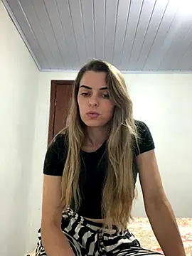 Snapshot of SweetGraciosa chatting on 10/01/25, 12:38 SweetGraciosa online show from 10/01/25, 12:38