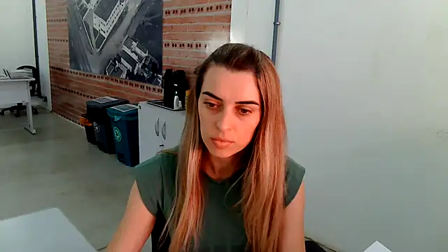 Snapshot of SweetGraciosa chatting on 12/03/25, 07:45 SweetGraciosa online show from 12/03/25, 07:45