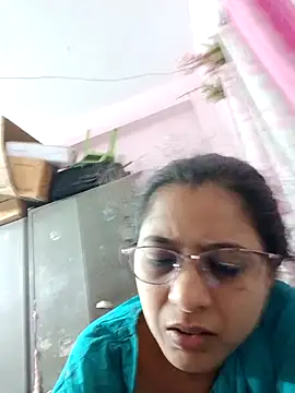 thanusi 2 online show from 09/29/25, 04:23