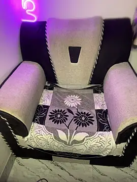 Delisha143 online show from 04/22/26, 05:10