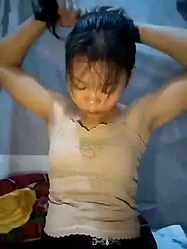 LinhNa999 online show from 09/14/25, 04:33