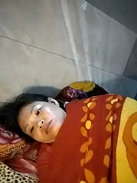 LinhNa999 online show from 01/09/26, 12:46