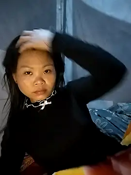 LinhNa999 online show from 02/13/26, 01:34