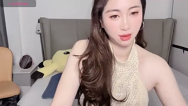 Snapshot of wuyueaini chatting on 10/10/25, 06:45 wuyueaini online show from 10/10/25, 06:45