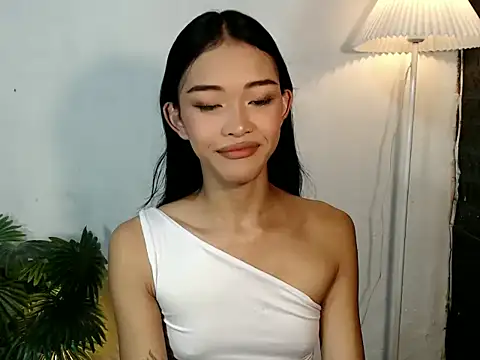 holyakiesha online show from 10/01/25, 04:51