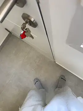 Manu97k online show from 03/07/26, 09:39