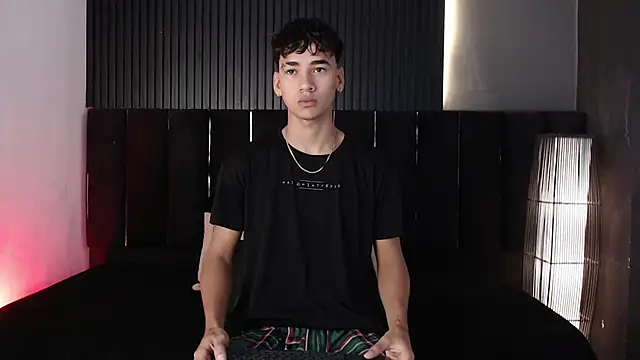 Dominic ghost online show from 12/19/25, 04:19