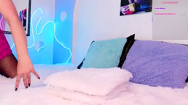 Dannyhot  online show from 10/06/25, 07:55