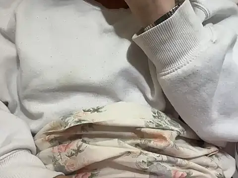 Sexyshygirl online show from 06/24/26, 02:43