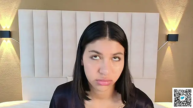 Snapshot of goddess_saori_ chatting on 10/30/25, 12:39 goddess saori online show from 10/30/25, 12:39