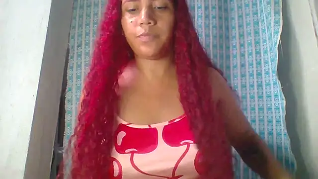 Snapshot of Daila_Lucia chatting on 06/11/26, 10:52 Daila Lucia online show from 06/11/26, 10:52