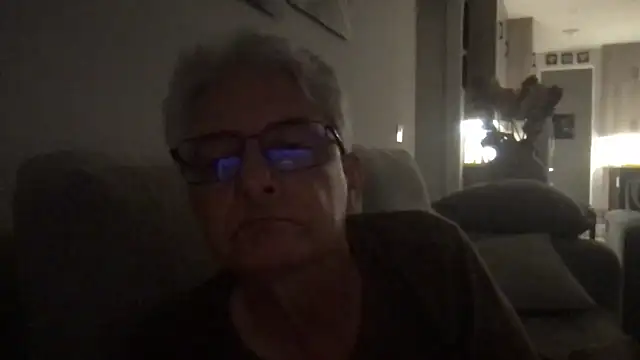 Daddy Mike69 online show from 04/25/26, 06:38