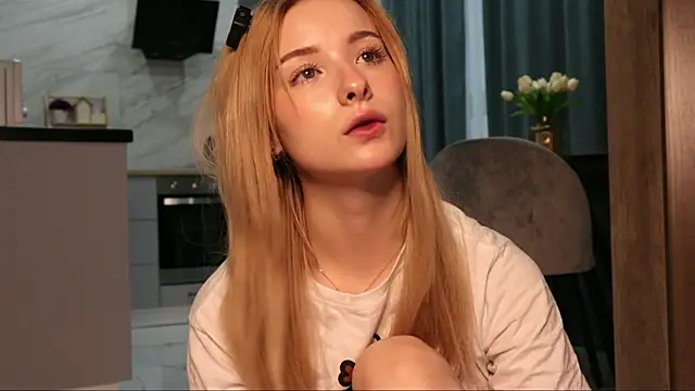 Nana Wilson online show from 11/14/25, 04:44