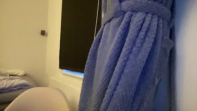 Snapshot of peterpapiNL chatting on 09/29/25, 05:40 peterpapiNL online show from 09/29/25, 05:40