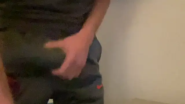 Snapshot of peterpapiNL chatting on 10/23/25, 04:17 peterpapiNL online show from 10/23/25, 04:17