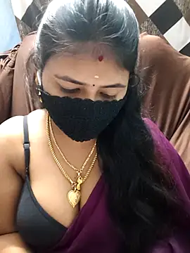 Snapshot of Tamil_Lotus chatting on 06/23/26, 05:00 Tamil Lotus online show from 06/23/26, 05:00