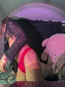 Flora Minx online show from 02/05/26, 07:35