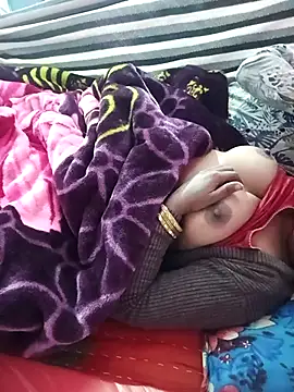 Snapshot of Sonabhabhi96 chatting on 11/16/25, 02:44 Sonabhabhi96 online show from 11/16/25, 02:44