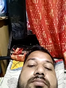 Snapshot of sumit_19 chatting on 10/07/25, 08:17 sumit 19 online show from 10/07/25, 08:17