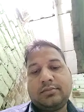 Snapshot of sumit_19 chatting on 10/22/25, 08:58 sumit 19 online show from 10/22/25, 08:58