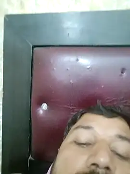 Snapshot of sumit_19 chatting on 03/22/26, 06:44 sumit 19 online show from 03/22/26, 06:44