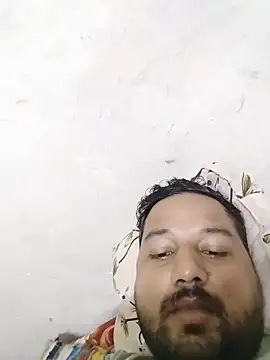 Snapshot of sumit_19 chatting on 06/17/26, 09:01 sumit 19 online show from 06/17/26, 09:01