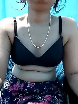 Vaani Actress online show from 02/06/26, 10:29