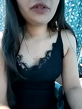 Vaani Actress online show from 03/03/26, 05:46