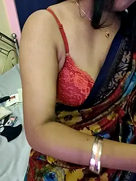 Snapshot of hoty_sonali chatting on 09/09/25, 02:11 hoty sonali online show from 09/09/25, 02:11