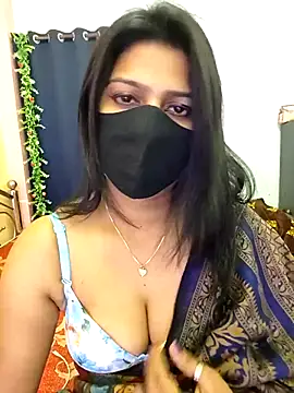 Snapshot of hoty_sonali chatting on 10/07/25, 10:51 hoty sonali online show from 10/07/25, 10:51