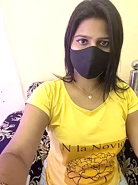 Snapshot of hoty_sonali chatting on 10/10/25, 03:11 hoty sonali online show from 10/10/25, 03:11