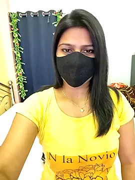 Snapshot of hoty_sonali chatting on 10/22/25, 01:39 hoty sonali online show from 10/22/25, 01:39