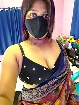 Snapshot of hoty_sonali chatting on 06/15/26, 05:09 hoty sonali online show from 06/15/26, 05:09