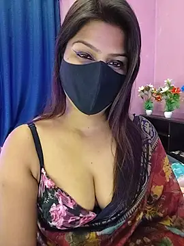 Snapshot of hoty_sonali chatting on 06/27/26, 10:09 hoty sonali online show from 06/27/26, 10:09