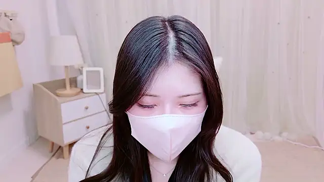 Oo IORI online show from 11/08/25, 03:01