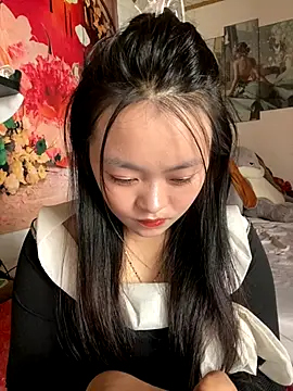 Snapshot of Julia-Elsa chatting on 09/17/25, 03:41 Julia-Elsa online show from 09/17/25, 03:41