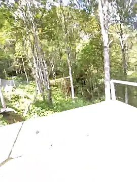 Snapshot of Julia-Elsa chatting on 10/10/25, 03:38 Julia-Elsa online show from 10/10/25, 03:38