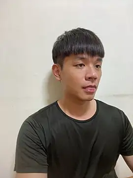 Snapshot of Foxfoxfox4 chatting on 10/23/25, 02:49 Foxfoxfox4 online show from 10/23/25, 02:49