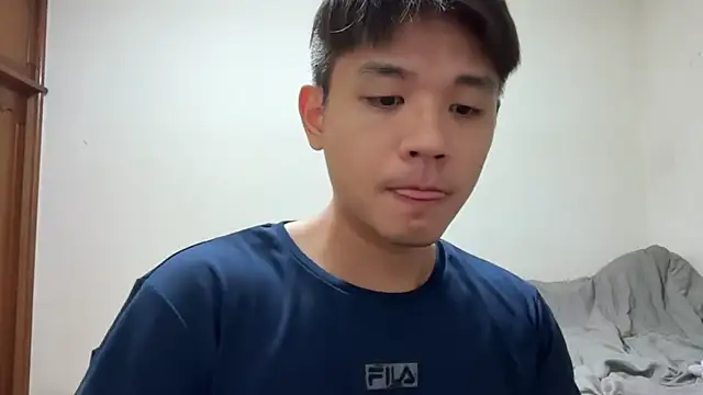 Foxfoxfox4 online show from 04/13/26, 02:55