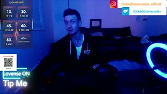 Snapshot of OFFICAL_DICKEDDOWNUNDER chatting on 07/01/26, 02:18 OFFICAL DICKEDDOWNUNDER online show from 07/01/26, 02:18