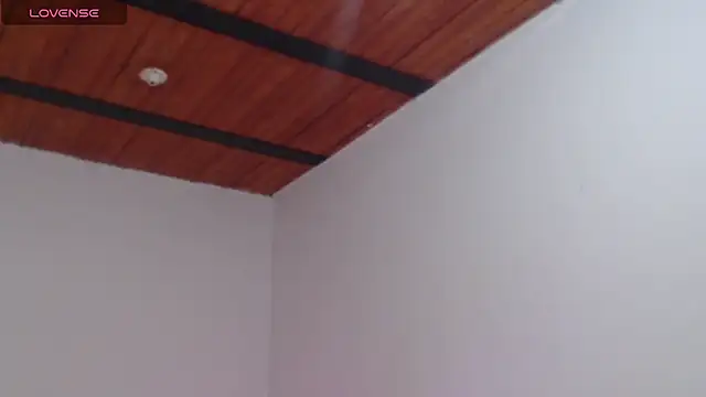 LiaCollings online show from 12/22/25, 11:40