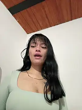 Snapshot of LiaCollings chatting on 04/30/26, 11:38 LiaCollings online show from 04/30/26, 11:38