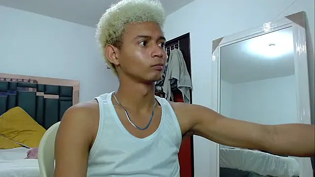 Snapshot of Raam_Star chatting on 02/08/26, 06:28 Raam Star online show from 02/08/26, 06:28