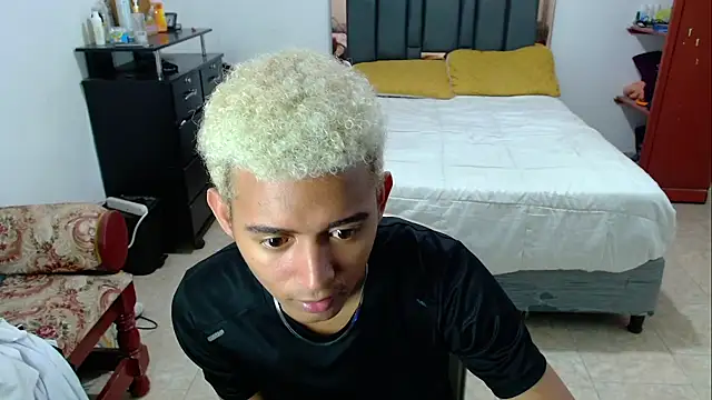 Snapshot of Raam_Star chatting on 02/11/26, 05:51 Raam Star online show from 02/11/26, 05:51