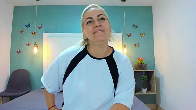 Heidy milf online show from 09/20/25, 08:32