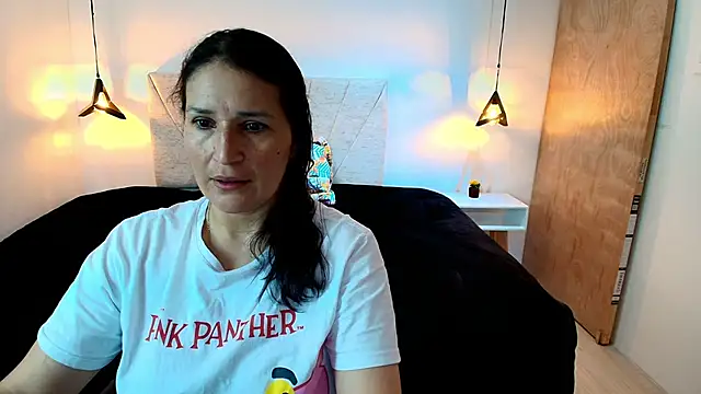 Snapshot of Barbara_fox__ chatting on 05/12/26, 12:02 Barbara fox online show from 05/12/26, 12:02
