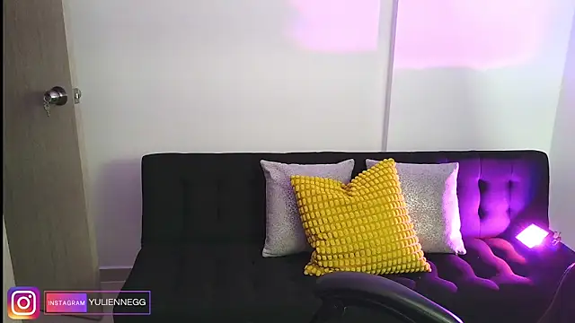 Yulienneg online show from 11/23/25, 12:32